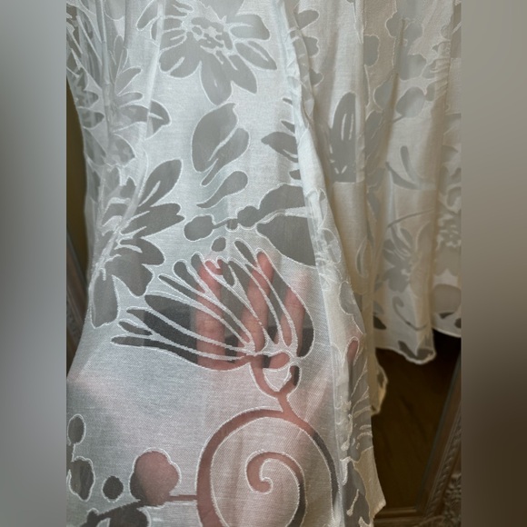 White Black House Market White Spring MIDI Dress Size 2 - Picture 4 of 11